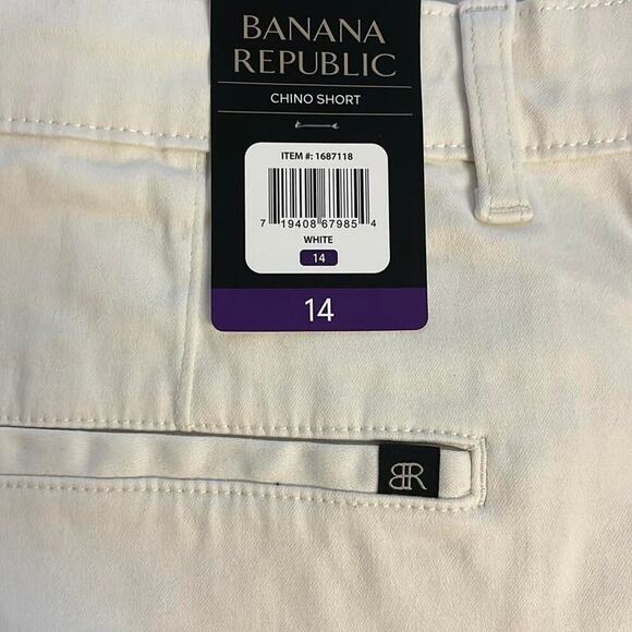 Banana Republic Ladies' Chino Bone White Classic Flat Front Shorts Size 14 - Picture 3 of 3